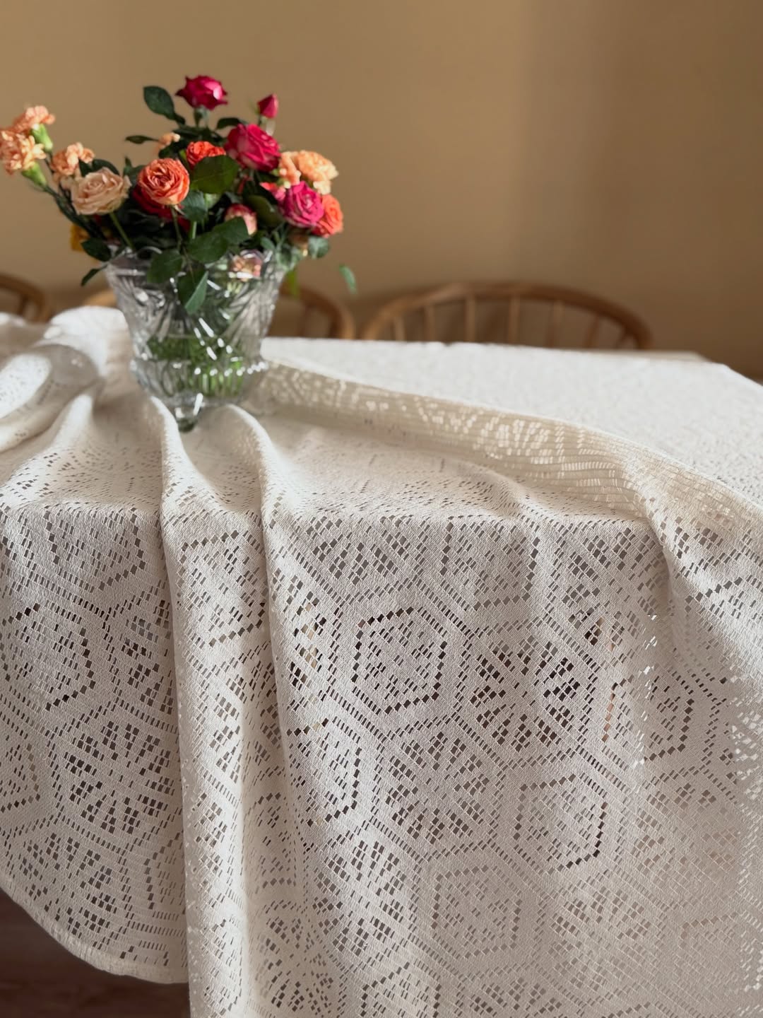 رومیزی طرح دونه برف