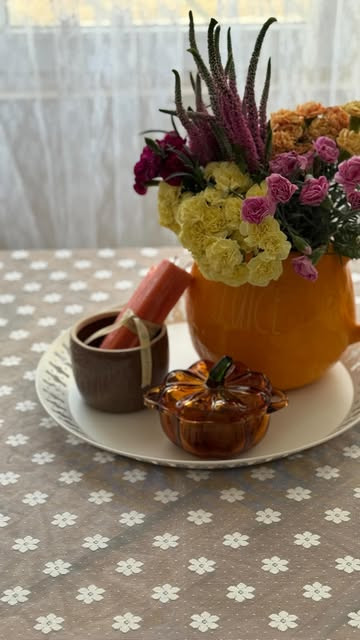 رومیزی تور گلهای بابونه